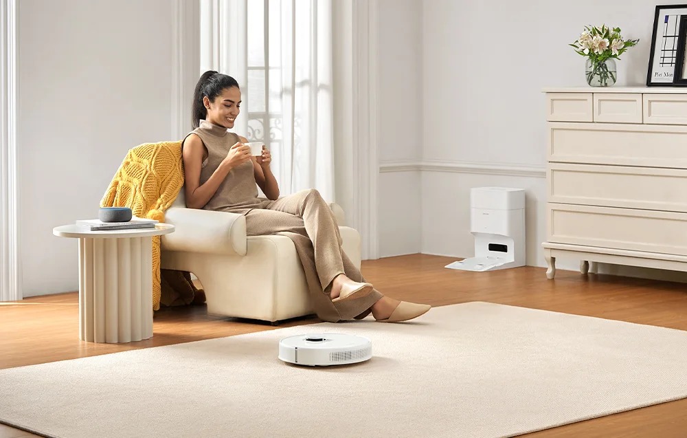 Robot sprzątający Dreame D10 Plus Gen 2 biały odkurzający dywan